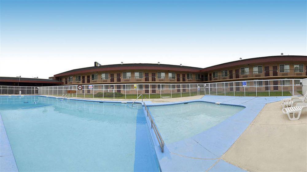 Quality Inn & Suites Ogallala Ngoại thất bức ảnh